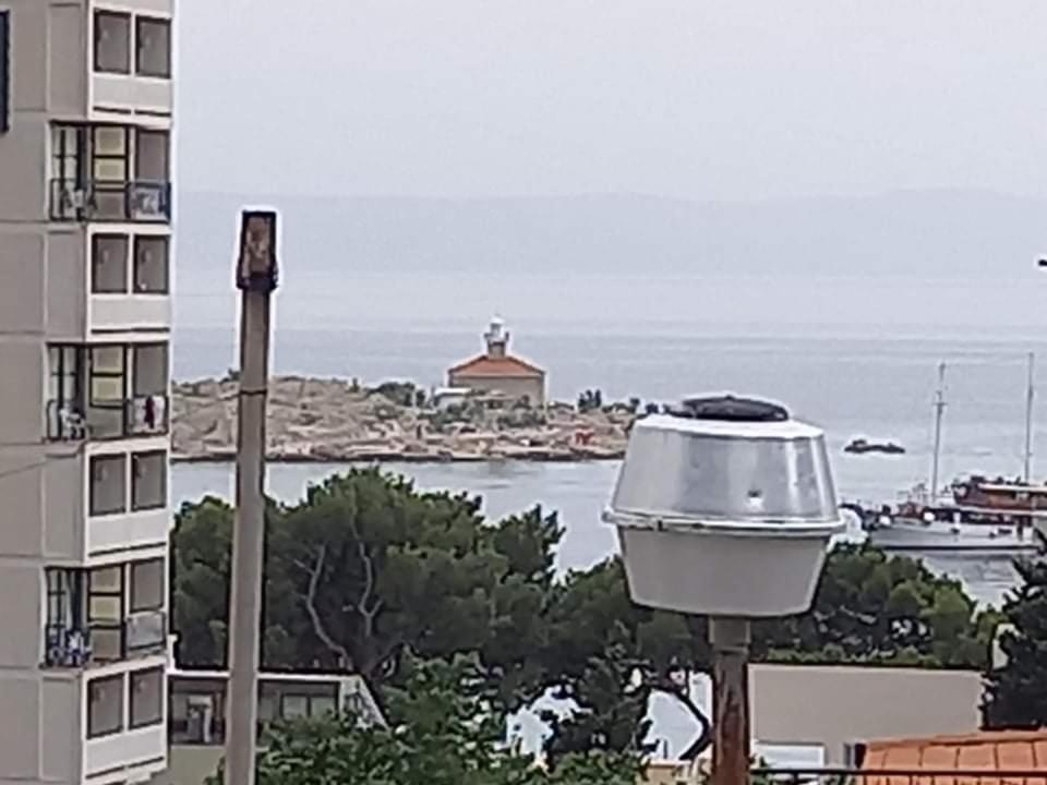 Studio Darija For 2 Persons S Terasom Wi-Fi & Parking Lägenhet Makarska Exteriör bild